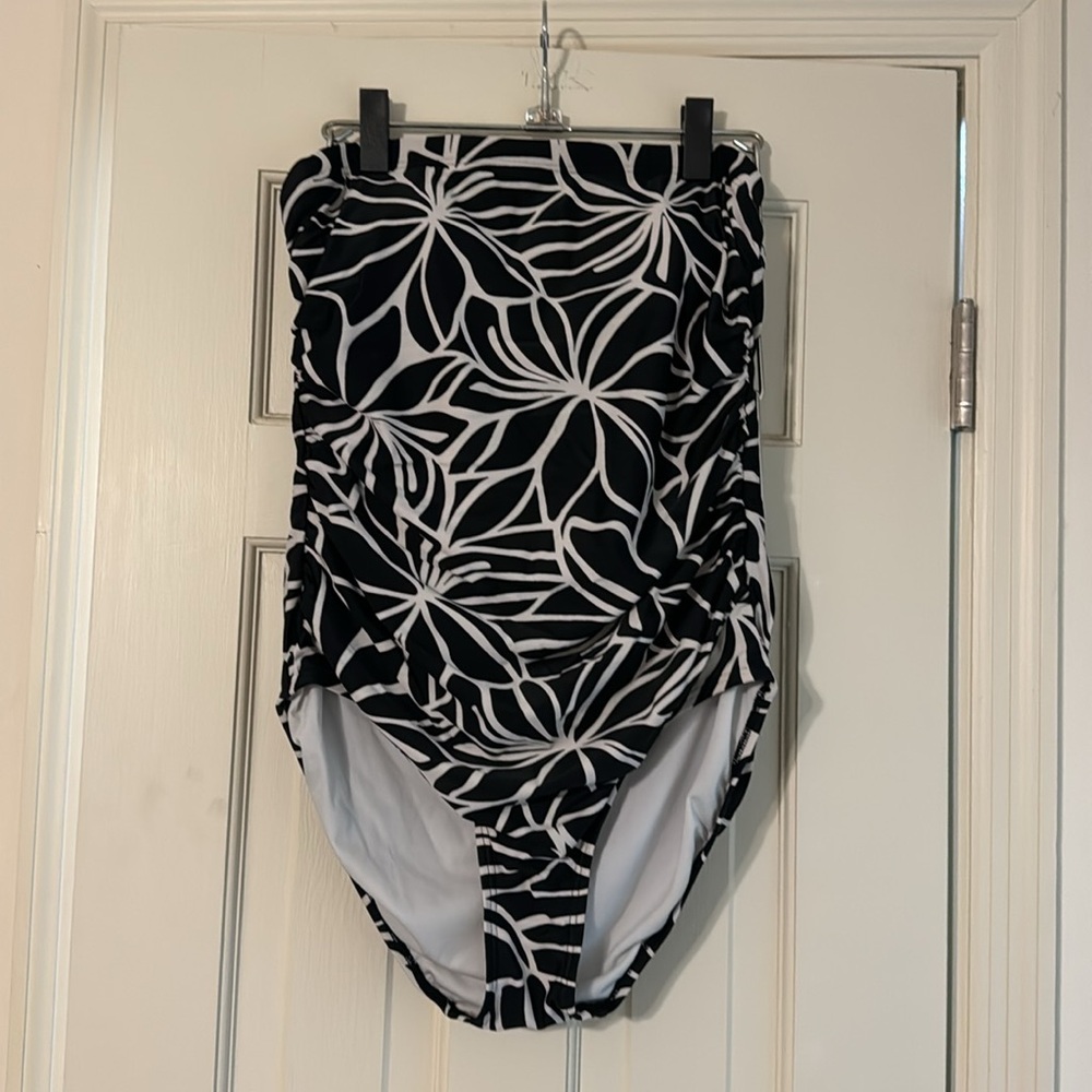 Black and white Merona bandeau one-piece bathing suit. Size Large.